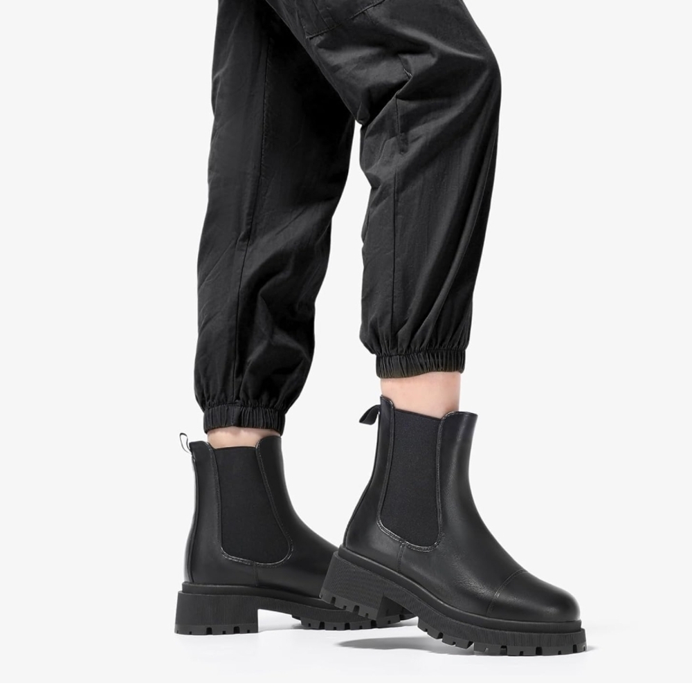 Bacia Chelsea Black Ankle Boots - Picture 2 of 9